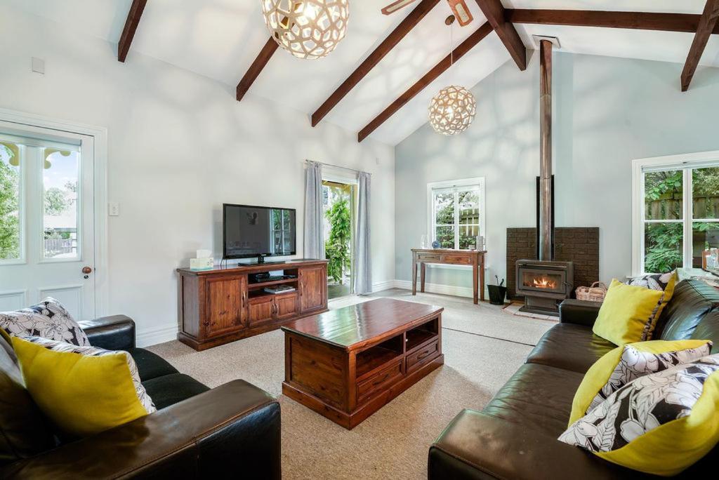 Central Peach - Queenstown Holiday Home Eksteriør bilde